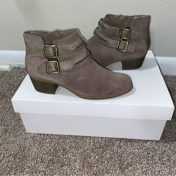 White Mountain Taupe Ankle Booties - Picture 6 of 6